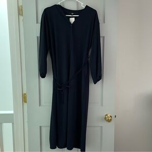 Euc long Uniqlo navy crepe jersey long sleeve dress size small